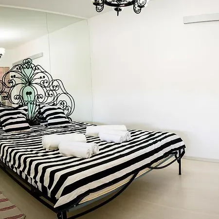Crepes 55sqm Aparment * Bucareste