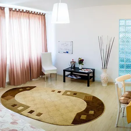 Crepes 55sqm Aparment *